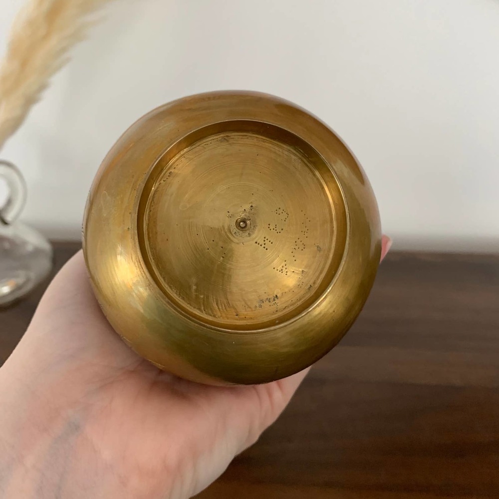 VTG Indian Gold Brass Etched Bottleneck Bud Vase - Picture 7 of 10